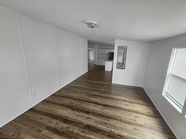 10011 SW 84th Ave — Photo 9