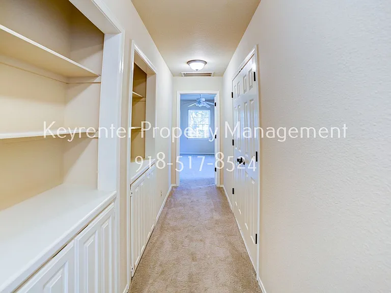 10119 S College Pl — Photo 33
