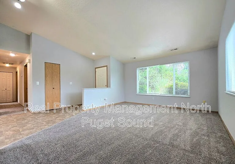 1414 128th Dr NE — Photo 5