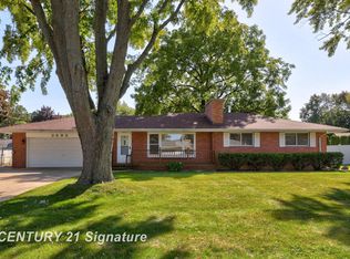 3595 Holly Ln, Saginaw, MI 48604