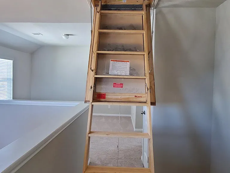 989 Marquis Dr — Photo 23