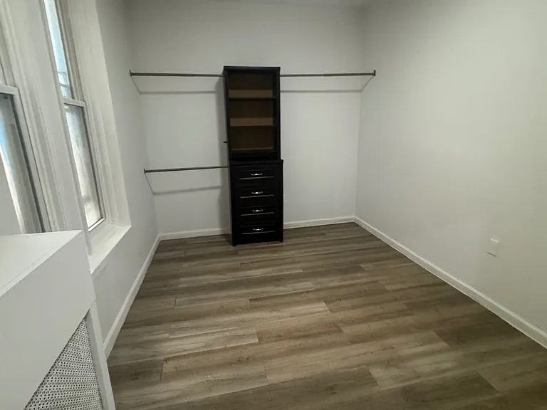 738 Kelly St #2 — Photo 6