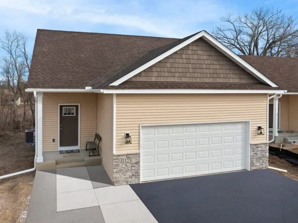 1103 Seurer St, Elko New Market, MN 55054