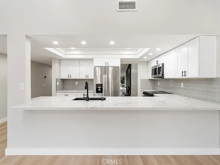9374 Fleetwood St — Photo 9