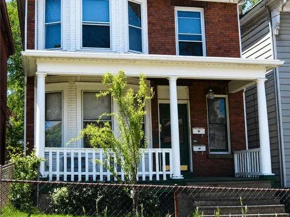 52 Oakwood Rd, Pittsburgh, PA 15205