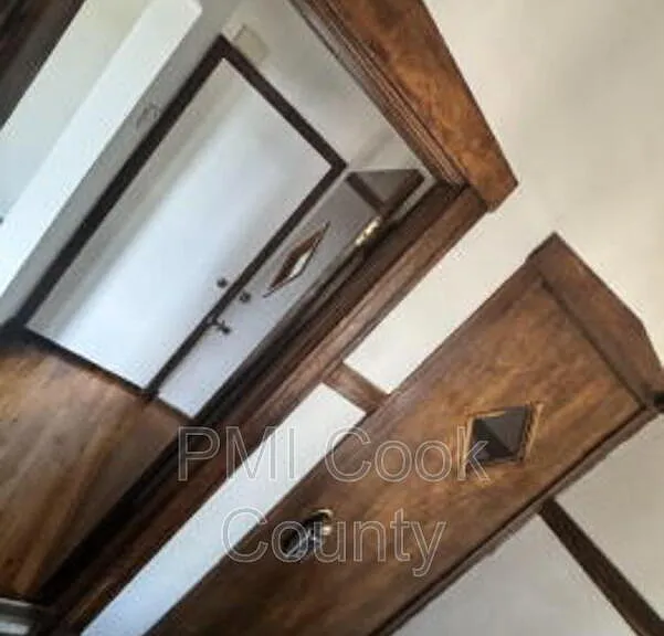 3020 W Walnut St #1 — Photo 2