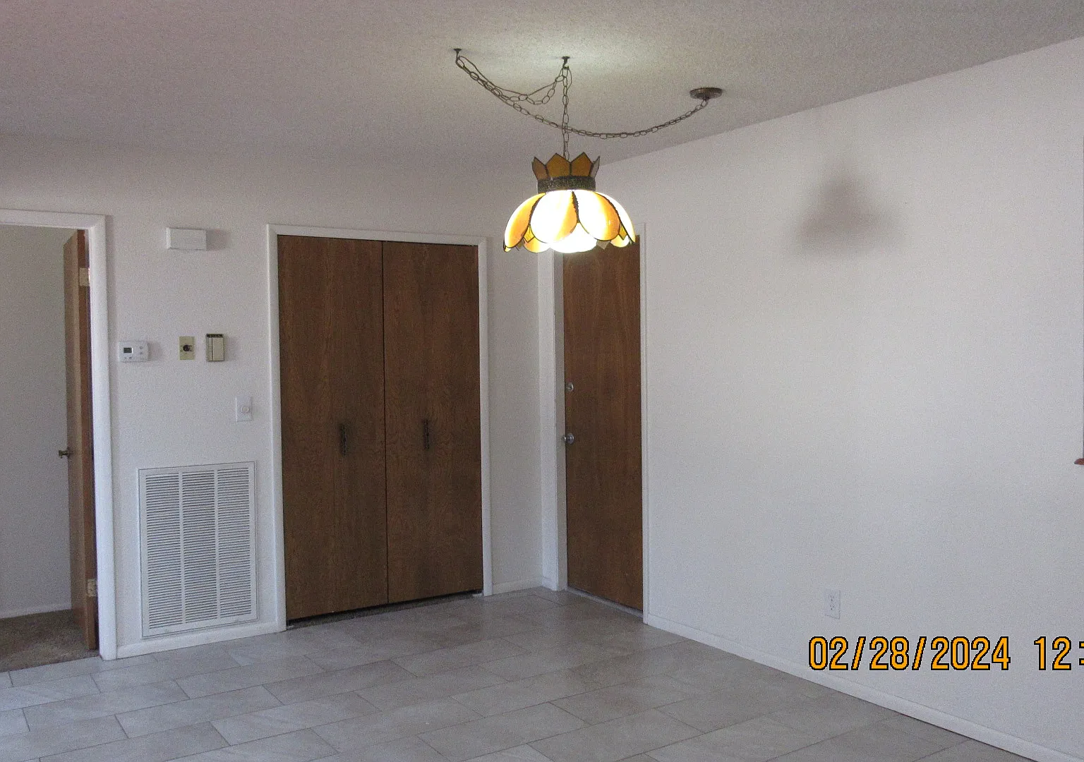 3 bed, 1640 sqft, $1,900 — Photo 4