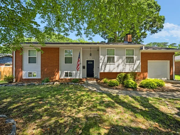 412 Nicewood Dr, Newport News, VA 23602