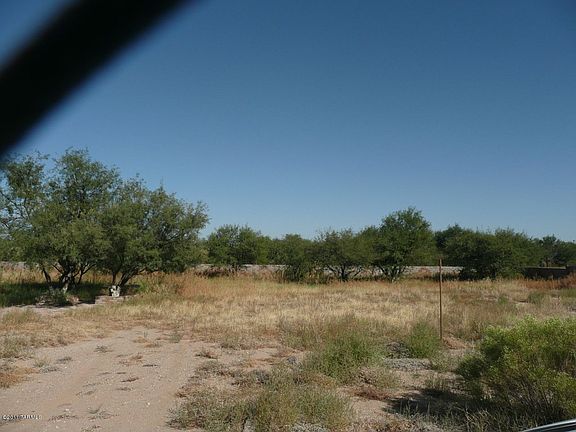3rd image of 10425 S Nogales Hy