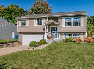 7897 Richwood Dr, Mentor On The Lake, OH 44060