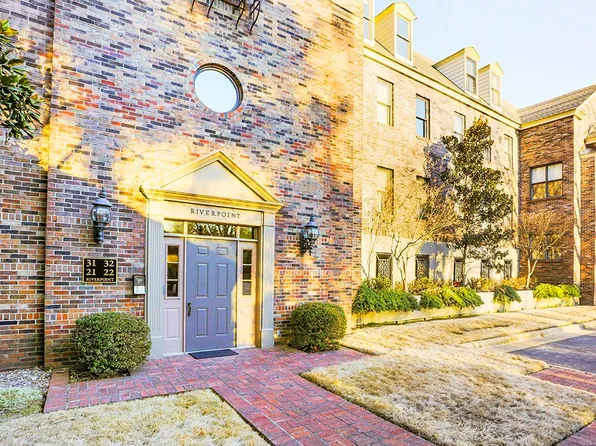 22 River Pointe Point, Little Rock, AR 72202