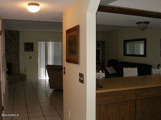 2nd image of 1712 Atlantic St APT 6C