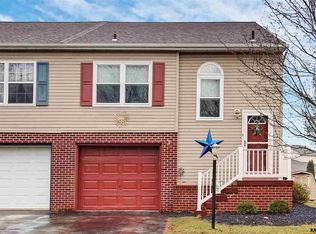 2963 Solar Dr, Dover, PA 17315