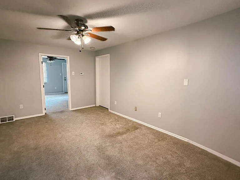 107 S 13th St #2 — Photo 12