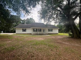 395 Bobcat Trl, Nicholls, GA 31554