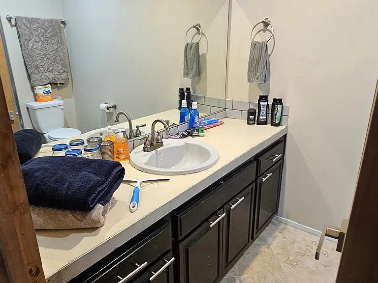 314 Lorraine Ct — Photo 9