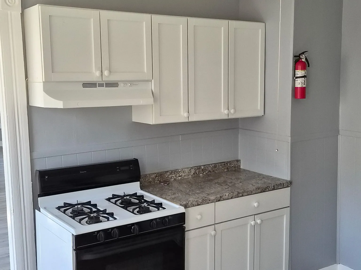 3 bed, 3178 sqft, $1,850 — Photo 3
