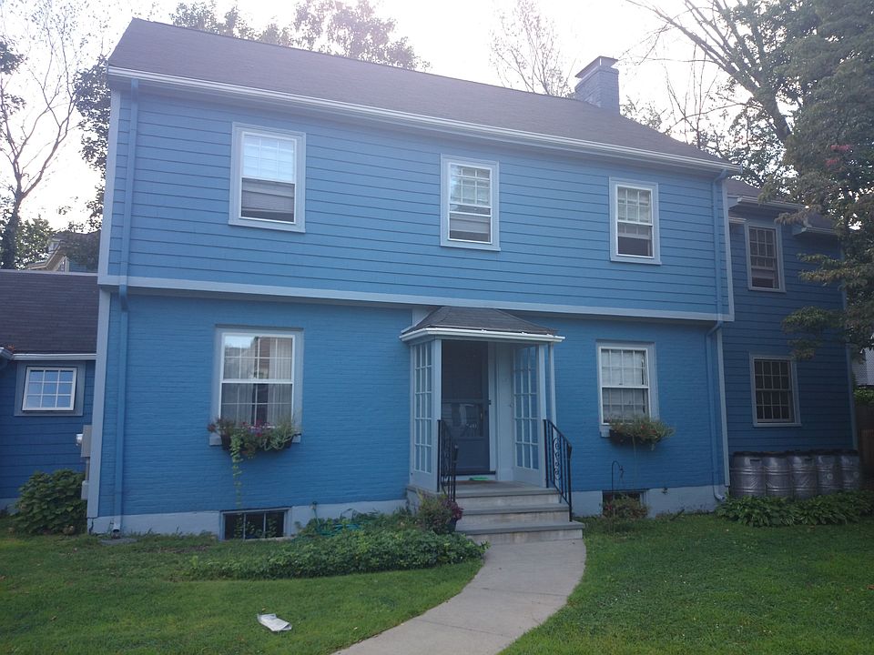 2nd image of 17 Greenough Cir