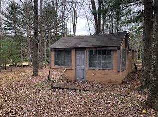 6671 May Hollow Rd, Emporium, PA 15834