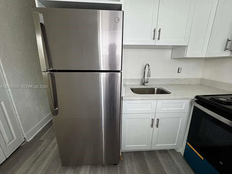 1121 NW 40th St #1 — Photo 9