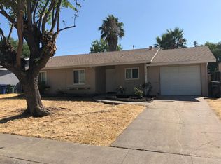 7106 Delhaven Way, North Highlands, CA