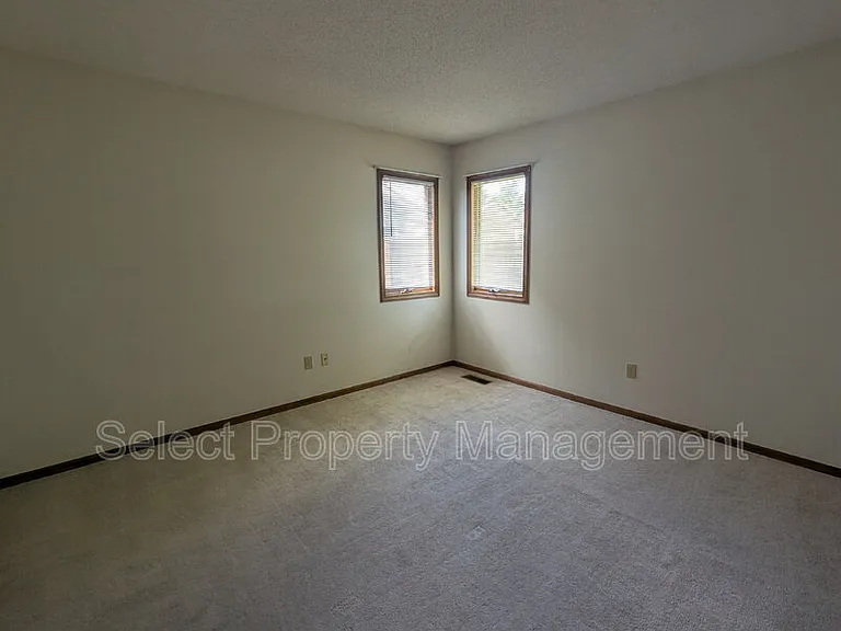 10915 Pine Mills Rd — Photo 18