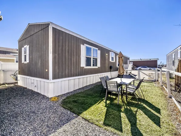 211 B St, Evans, CO 80620