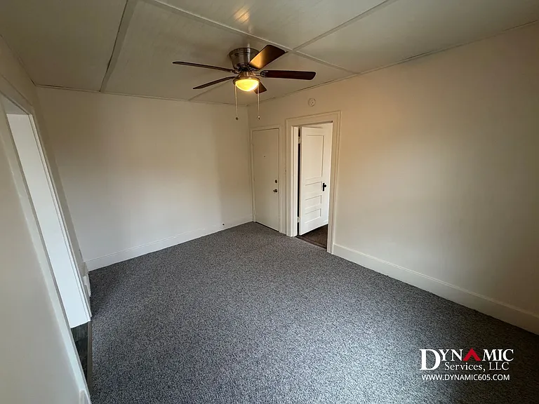 330 N Spring Ave | 4-Plex Downtown Sioux Falls — Photo 6