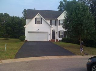 924 Scotch Pine Ct, Sandston, VA 23150
