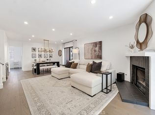 21931 Burbank Blvd APT 25, Woodland Hills, CA 91367