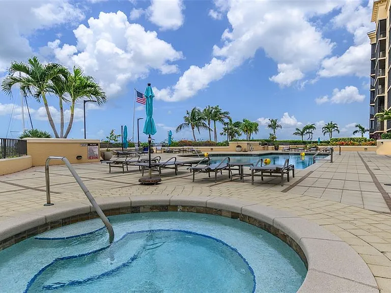 3313 Sunset Key Cir #307 — Photo 48