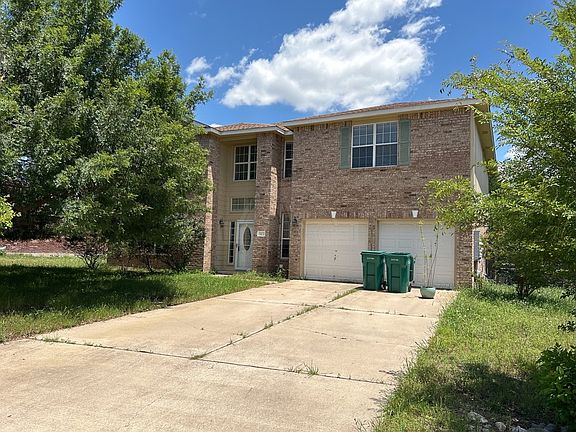 2nd image of 323 Canoe Dr