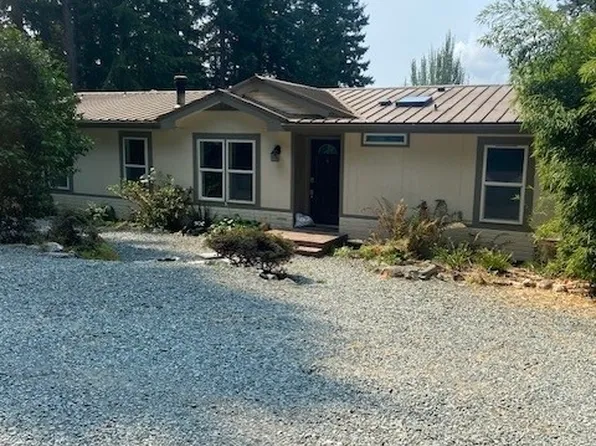 7777 Hellman Road, Clinton, WA 98236
