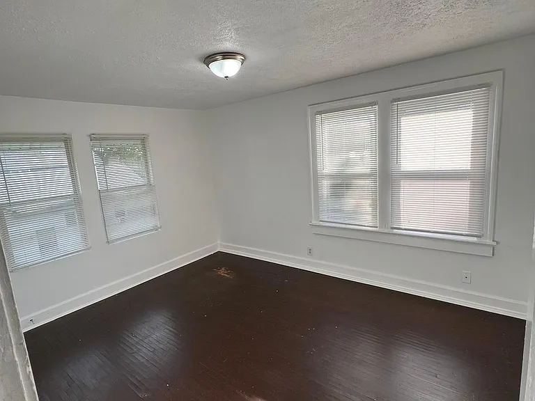 3126 Guilford Ave #3126 — Photo 8