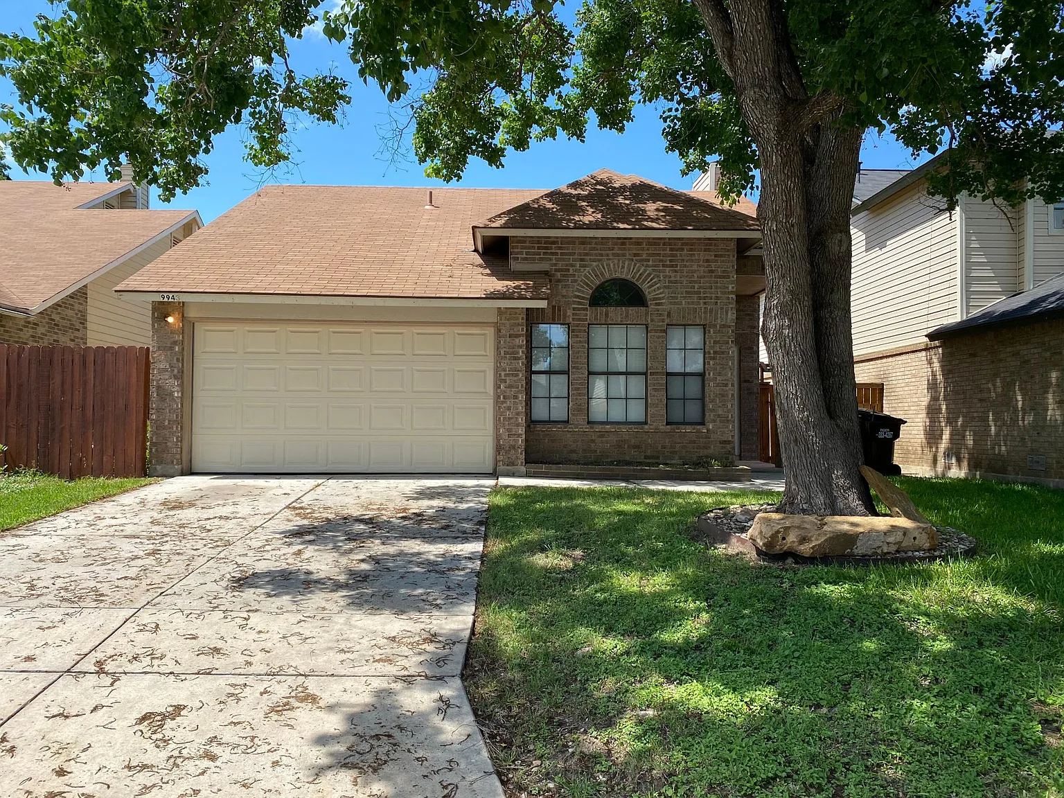 3 bed, 1032 sqft, $1,500 — Photo 1