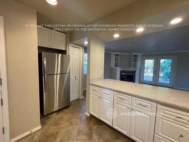 218 Summit Ave — Photo 6