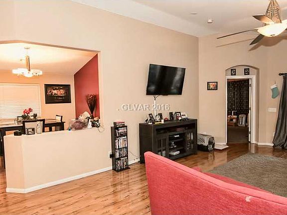 5th image of 3464 Blue Ash Ln