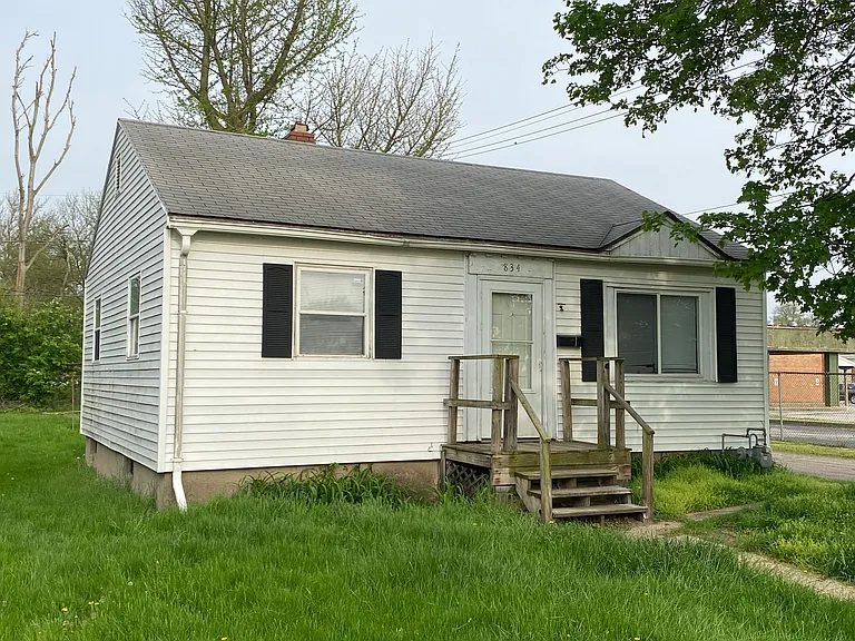 834 S Kenmore St — Photo 6