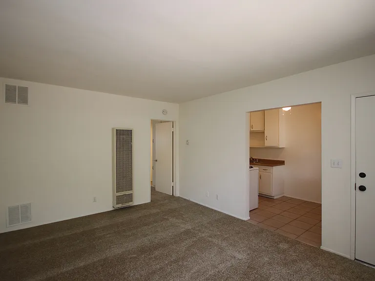 56 N Eloise Ave #2 — Photo 3