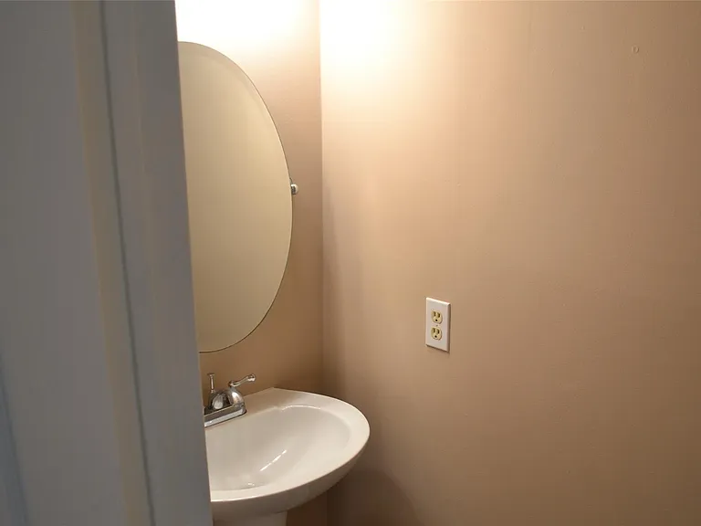 4203 Field Meadow Dr — Photo 11