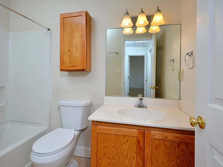 425 Summerwalk Cir — Photo 25
