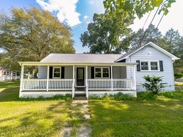 15916 Livingston Rd