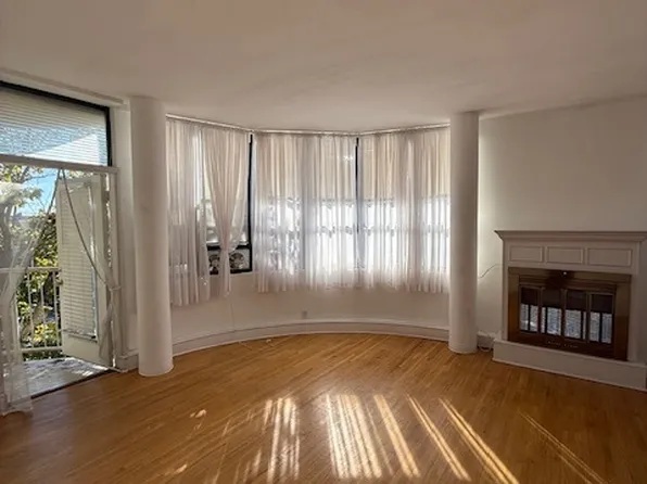 4050 Nostrand Avenue image 5 of 17