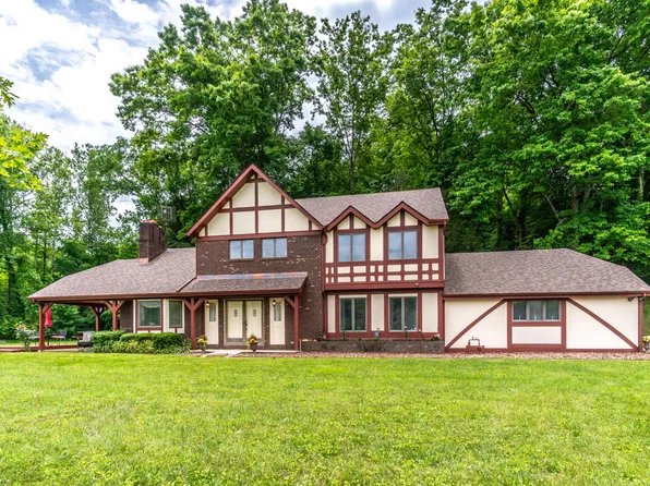 65 Proctor Pl, Renfro Valley, KY 40473