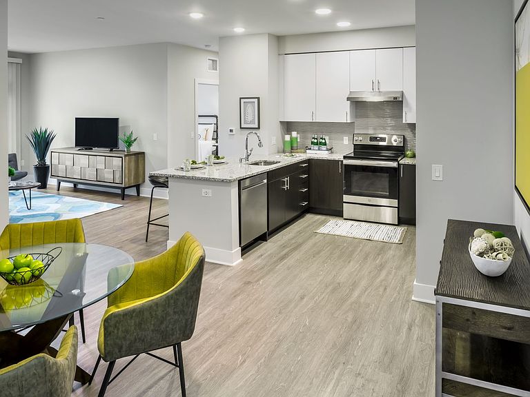 The Cove at Gateway Commons Townhomes Apartment Rentals East Lyme, CT