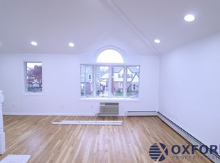 163-15 15th Dr #2F, Whitestone, NY 11357