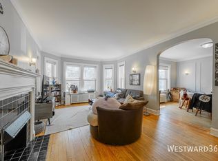 2134 W Arthur Ave APT 1S, Chicago, IL 60645