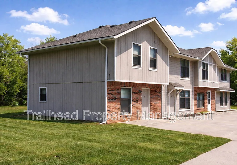 219 N Garrison Ave #2 — Photo 1