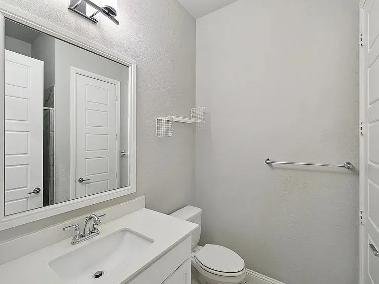 13313 Rembrandt Dr — Photo 22