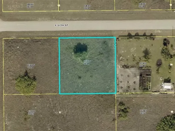4302 E 17th St, Lehigh Acres, FL 33972